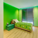 Lux, Comfy And Cosy Apartment