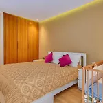 Lux, Comfy And Cosy Apartment